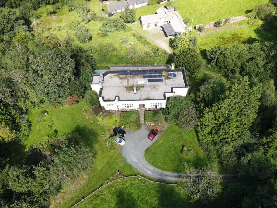 Appartement Tranquil Getaway Near Brecon Beacons à Llandovery Extérieur photo